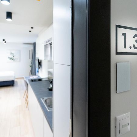 Classy 103 Studio Apartment In The Heart Of Athena Bagian luar foto